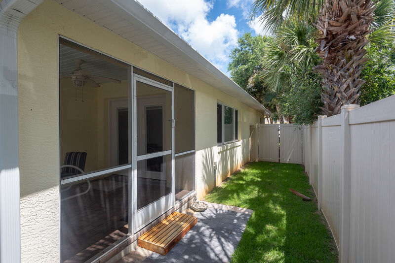 Shaded lanai seating — the Lighthouse, New Smyrna Beach